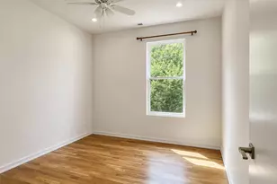 822 N Winchester Ave, Chicago, IL 60622 - Photo 2