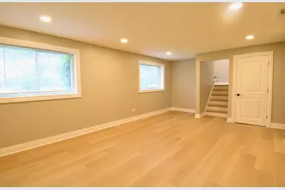 515 N La Londe Avenue, Lombard, IL 60148 - Photo 12