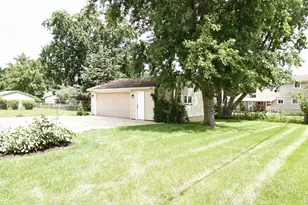 515 N La Londe Ave, Lombard, IL 60148 - Photo 16