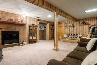 3709 Renfro Road, Cherry Valley, IL 61016 - Photo 28