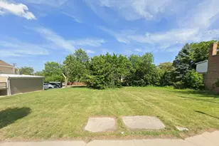 1827 Chicago Rd, Chicago Heights, IL 60411 - Photo 1