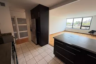 3930 N Pine Grove Ave, Chicago, IL 60613 - Photo 8