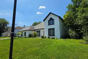 202 Roberts Cove Dr, Flossmoor, IL 60422 - Photo 2