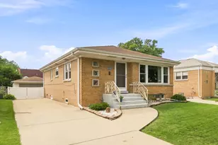 4306 Atlantic Ave, Schiller Park, IL 60176 - Photo 2