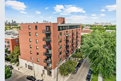 974 W 35th Place #407, Chicago, IL 60609 - Photo 1