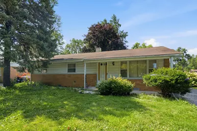 5023 W 81st Street, Burbank, IL 60459 - Photo 2