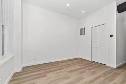 1721 W Pierce Avenue #3, Chicago, IL 60622 - Photo 4