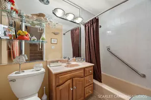 406 N Gerard Ave, Villa Park, IL 60181 - Photo 12