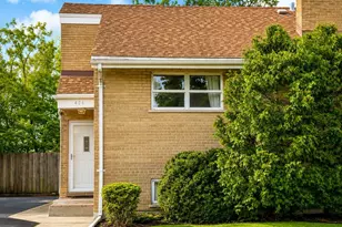 406 N Gerard Ave, Villa Park, IL 60181 - Photo 2