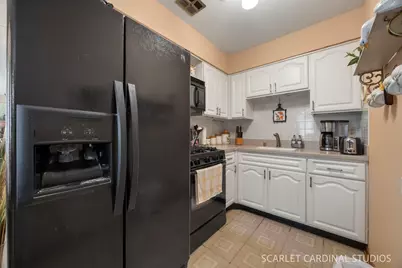 406 N Gerard Avenue, Villa Park, IL 60181 - Photo 6