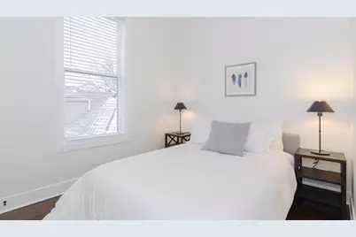 1458 W Pensacola Avenue #3, Chicago, IL 60613 - Photo 6