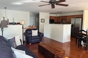 1290 Derry Ln, Pingree Grove, IL 60140 - Photo 2
