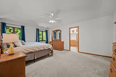 833 Pottawatomie Trail, Batavia, IL 60510 - Photo 14