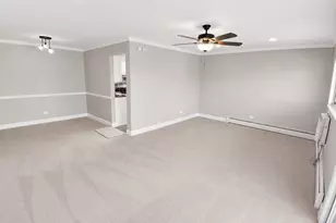 680 Marilyn Ave, Glendale Heights, IL 60139 - Photo 8