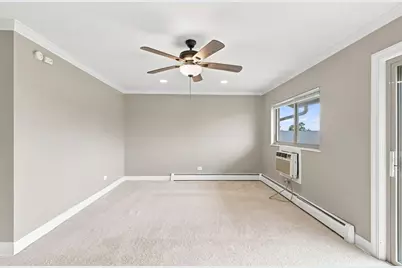 680 Marilyn Avenue #210, Glendale Heights, IL 60139 - Photo 10
