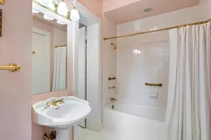 232 E Walton Pl, Chicago, IL 60611 - Photo 28