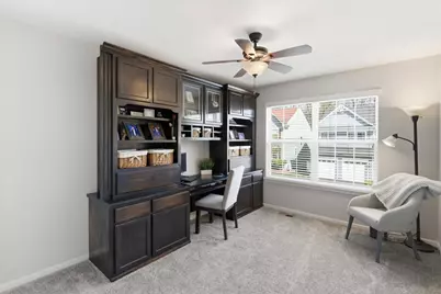 2699 Regency Court E, Saint Charles, IL 60175 - Photo 18