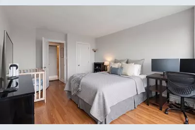 2930 N Sheridan Road #2108, Chicago, IL 60657 - Photo 8