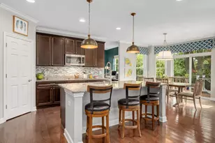 1250 W Thomas Rd, Wheaton, IL 60187 - Photo 10