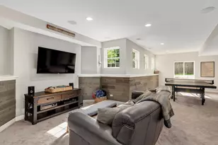1250 W Thomas Rd, Wheaton, IL 60187 - Photo 30