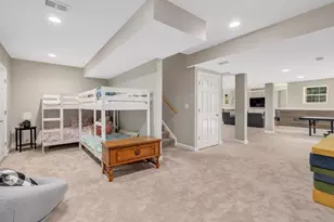 1250 W Thomas Rd, Wheaton, IL 60187 - Photo 34
