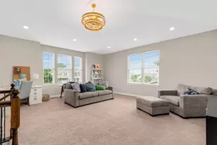 1250 W Thomas Rd, Wheaton, IL 60187 - Photo 20