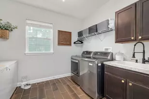 1250 W Thomas Rd, Wheaton, IL 60187 - Photo 18