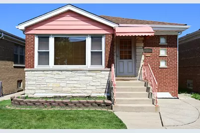 6211 N Nagle Avenue, Chicago, IL 60646 - Photo 1