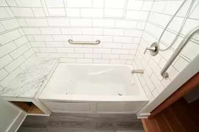 6211 N Nagle Avenue, Chicago, IL 60646 - Photo 6
