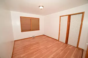 6211 N Nagle Ave, Chicago, IL 60646 - Photo 10