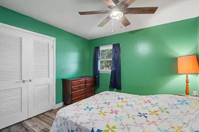 911 N Melvin Street, Gibson City, IL 60936 - Photo 24