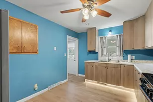 911 N Melvin St, Gibson City, IL 60936 - Photo 16