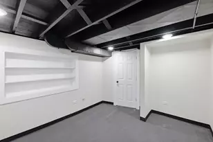 3531 W 73rd Pl, Chicago, IL 60629 - Photo 24