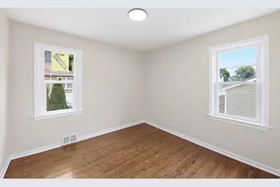 3531 W 73rd Place, Chicago, IL 60629 - Photo 10