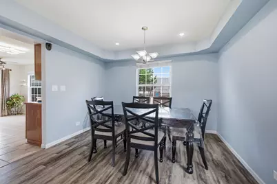 18 Truman Lane, Streamwood, IL 60107 - Photo 4