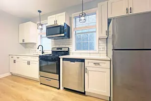 2429 W Cortland St, Chicago, IL 60647 - Photo 4