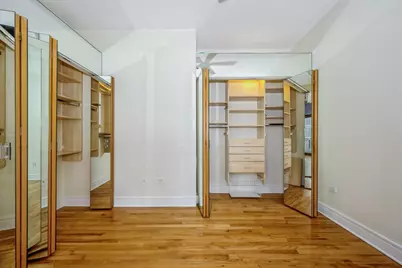 212 W Washington Street #1012, Chicago, IL 60606 - Photo 8