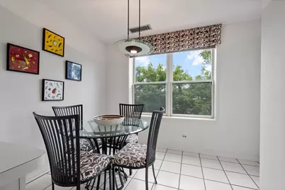 4545 W Touhy Avenue W #217W, Lincolnwood, IL 60712 - Photo 8