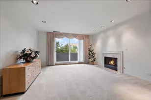 4545 W Touhy Ave W, Lincolnwood, IL 60712 - Photo 4