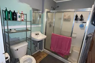 561 N Church St, Decatur, IL 62522 - Photo 14