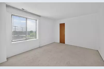 1727 W Crystal Lane #611, Mount Prospect, IL 60056 - Photo 18