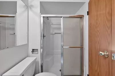 1727 W Crystal Lane #611, Mount Prospect, IL 60056 - Photo 20