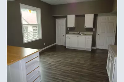 1619 Charles Street, Rockford, IL 61104 - Photo 6