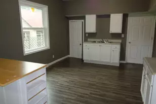1619 Charles St, Rockford, IL 61104 - Photo 6