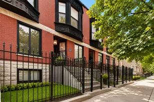 6148 S Ingleside Ave, Chicago, IL 60637 - Photo 2