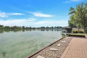 1210 N Westshore Blvd, Manteno, IL 60950 - Photo 6