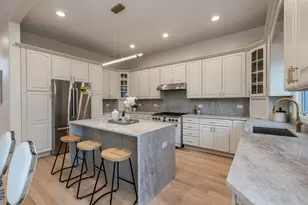 6723 N Harding Ave, Lincolnwood, IL 60712 - Photo 18