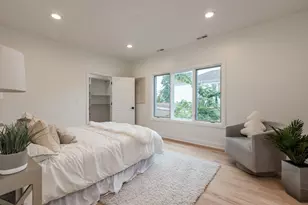 6723 N Harding Ave, Lincolnwood, IL 60712 - Photo 34