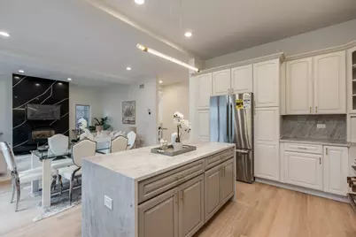 6723 N Harding Avenue, Lincolnwood, IL 60712 - Photo 22