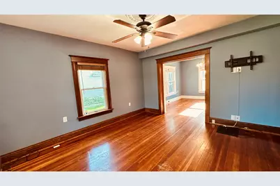 213 S Swift Street, Winnebago, IL 61088 - Photo 10